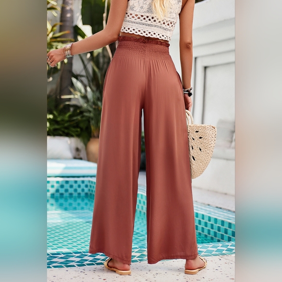 Smocked Wide Leg Pants with Pockets - Picture 5 of 7